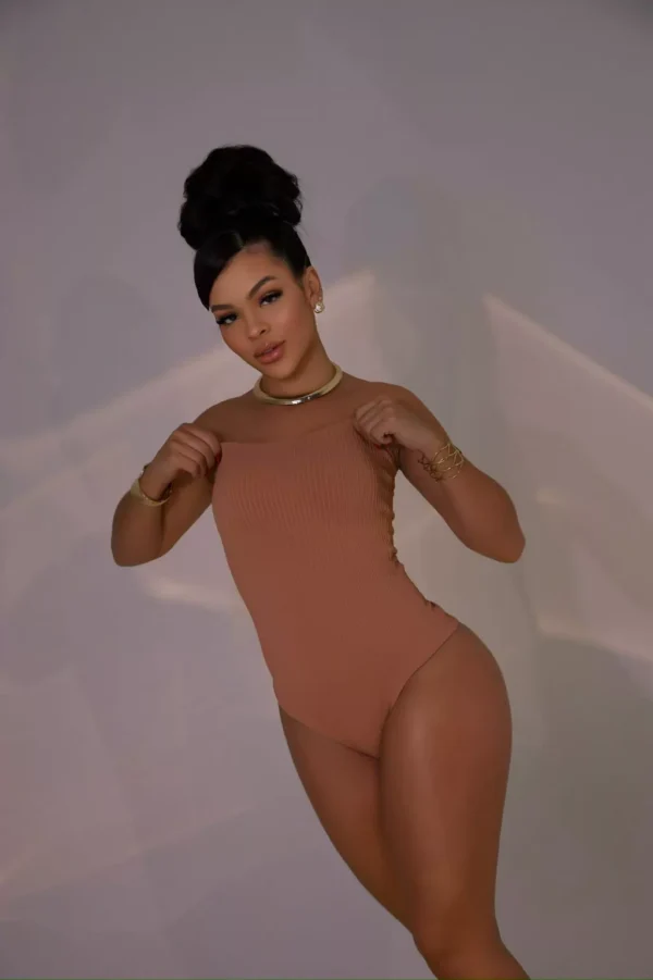 BODY - Imagem 3
